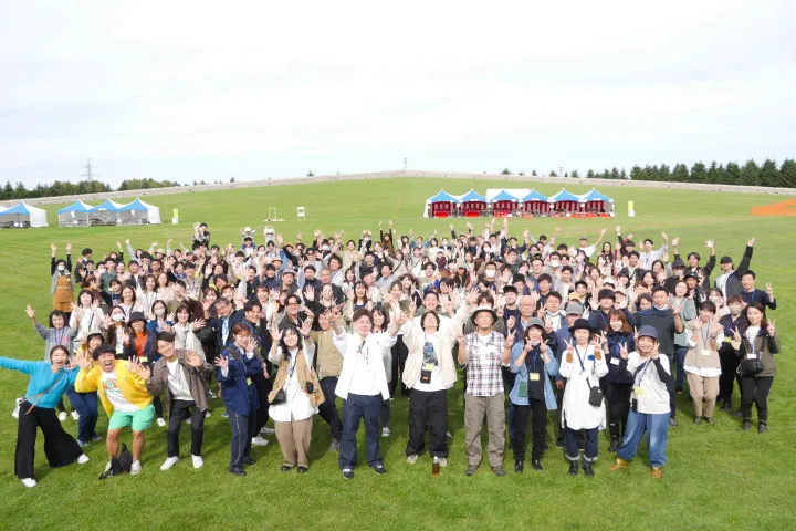 イメージ：社員みんなで会社を育てる