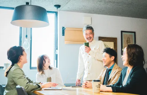 新築⼾建営業部